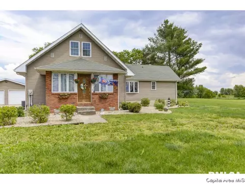 488 100th Ave, Athens, IL 62613 photo 1