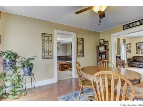488 100th Ave, Athens, IL 62613 photo 5