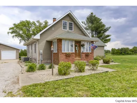 488 100th Ave, Athens, IL 62613 photo 2