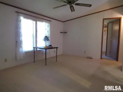 2400 Johns Rd, Springfield, IL 62702 photo 10
