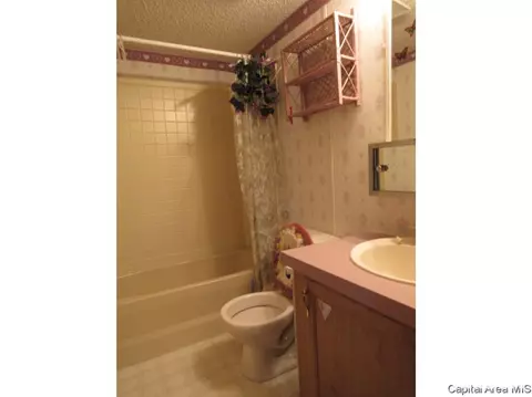2400 Johns Rd, Springfield, IL 62702 photo 24