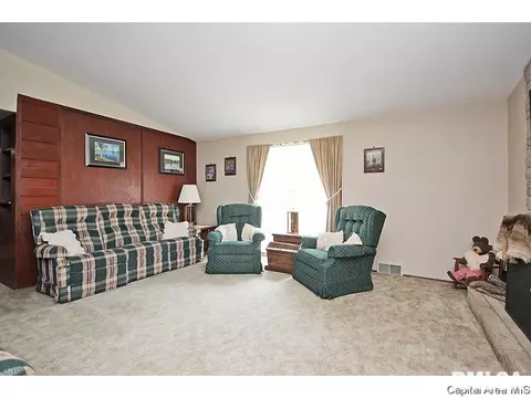 1145 W Iles, Springfield, IL 62704 photo 4