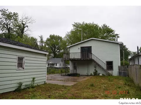 517 N Wesley St, Springfield, IL 62702 photo 4