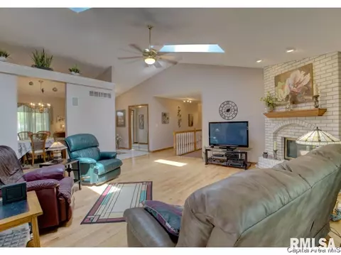 3912 Stonebridge, Springfield, IL 62707 photo 9