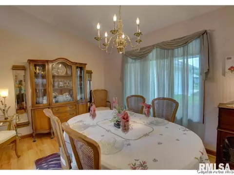 3912 Stonebridge, Springfield, IL 62707 photo 5
