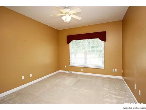 7532 Wentworth Dr, Springfield, IL 62711 photo 17