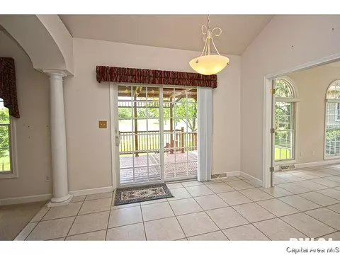 7532 Wentworth Dr, Springfield, IL 62711 photo 7