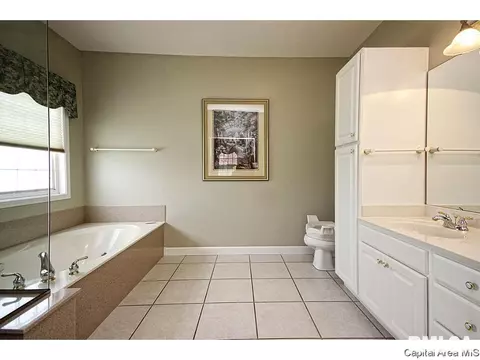 7532 Wentworth Dr, Springfield, IL 62711 photo 12