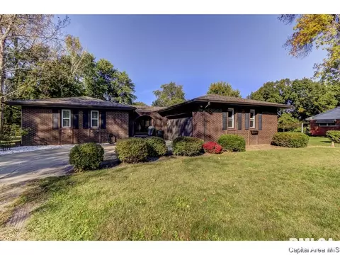 3069 Brunk Dr, Springfield, IL 62712 photo 1