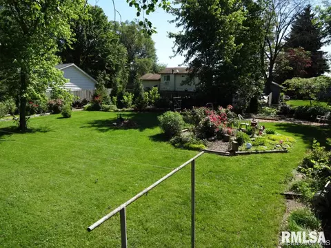 29 Desoto Dr, Springfield, IL 62711 photo 28