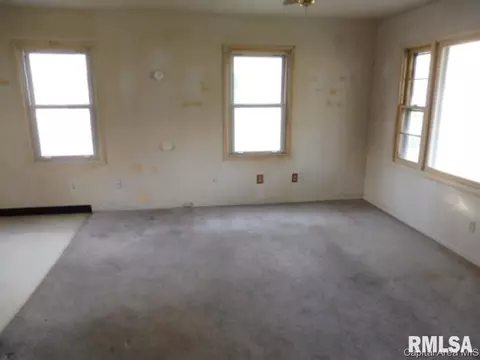 2339 Ramsey Rd, Springfield, IL 62702 photo 4
