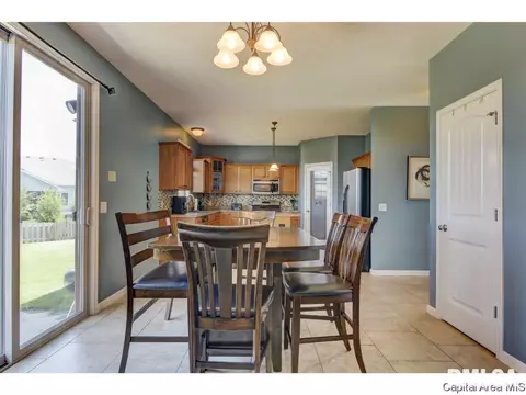 7204 Royal Troon Ct, Springfield, IL 62711 photo 6