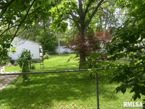 1616 W Capitol Ave, Springfield, IL 62704 photo 25