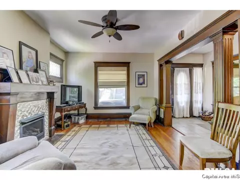 1501 S 2nd St, Springfield, IL 62704 photo 9