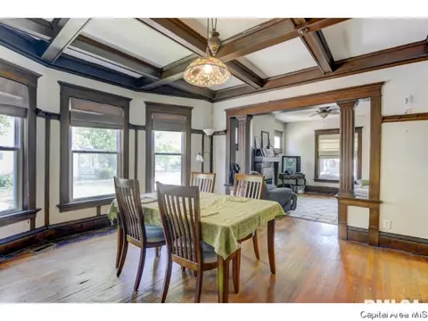 1501 S 2nd St, Springfield, IL 62704 photo 10
