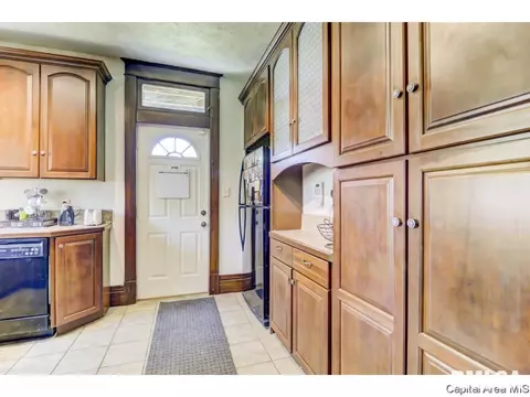 1501 S 2nd St, Springfield, IL 62704 photo 16