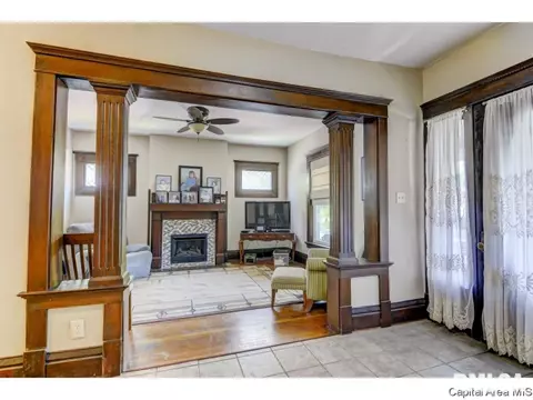 1501 S 2nd St, Springfield, IL 62704 photo 4