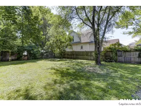 1501 S 2nd St, Springfield, IL 62704 photo 32