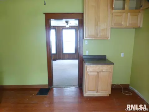 1506 N 8th St, Springfield, IL 62702 photo 7