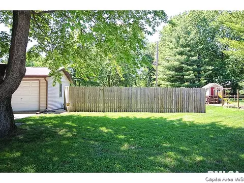 743 Hackberry Rd, Chatham, IL 62629 photo 28