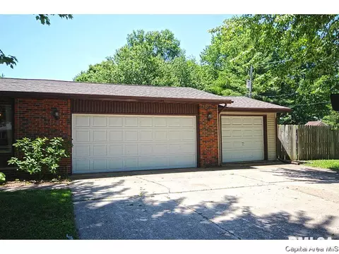 743 Hackberry Rd, Chatham, IL 62629 photo 27