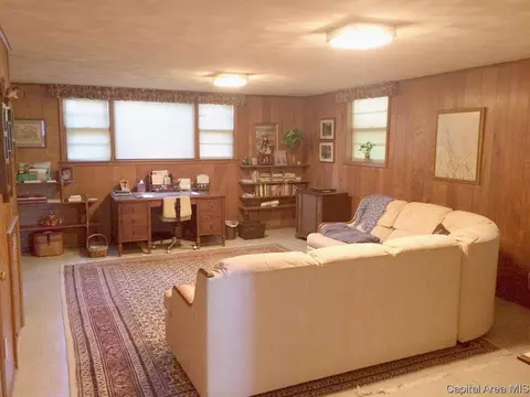 2428 Parkview Dr, Springfield, IL 62704 photo 16