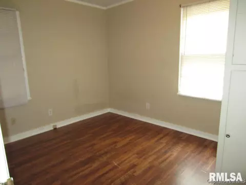 2000 S Whittier Ave, Springfield, IL 62704 photo 5