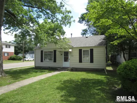 2000 S Whittier Ave, Springfield, IL 62704 photo 12
