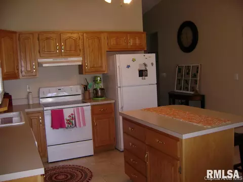 2719 Kitty Hawk Ct, Springfield, IL 62711 photo 8