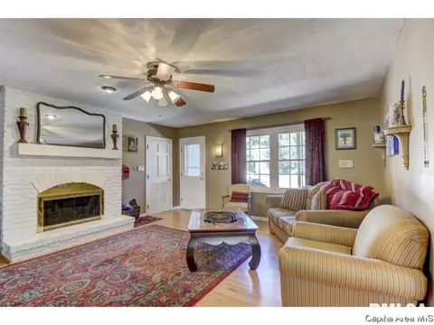 20 Golf Rd, Springfield, IL 62704 photo 5