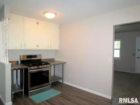 2065 Hastings, Springfield, IL 62702 photo 6