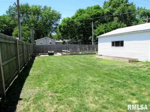 2065 Hastings, Springfield, IL 62702 photo 20