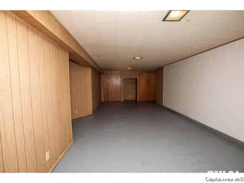 15 Glen Aire Dr, Springfield, IL 62703 photo 21