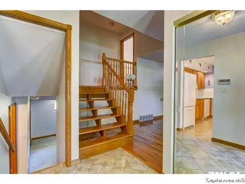 4104 Pickfair Rd, Springfield, IL 62703 photo 4
