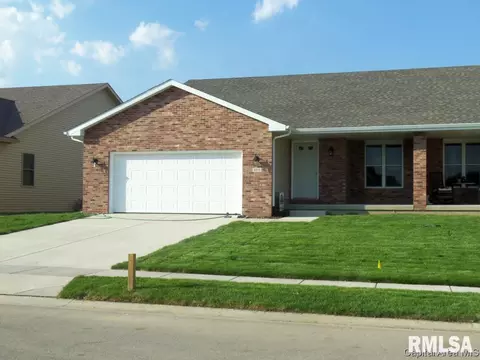 4819 Chestnut Dr, Springfield, IL 62711 photo 1