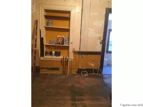 911 N 6th St, Springfield, IL 62702 photo 10