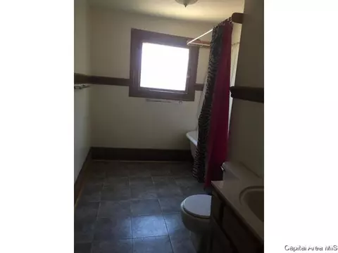 911 N 6th St, Springfield, IL 62702 photo 17