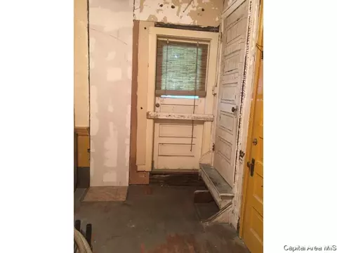 911 N 6th St, Springfield, IL 62702 photo 11