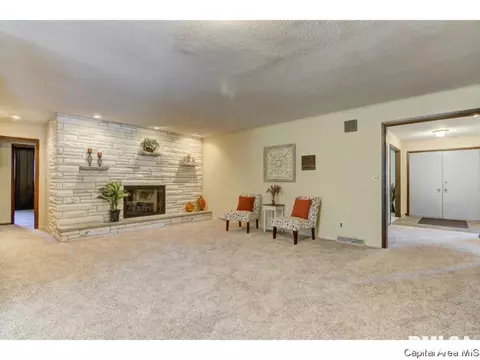 1 Columbine Ln, Springfield, IL 62712 photo 12