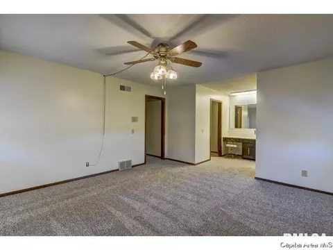 36 Rainbow Rd, Springfield, IL 62712 photo 28