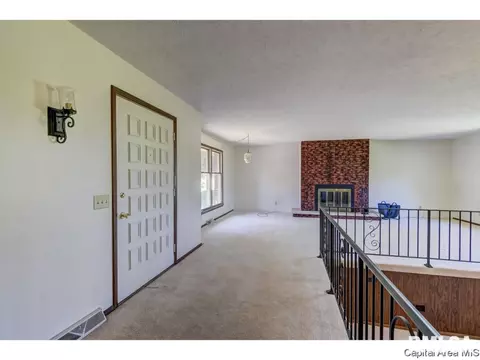 36 Rainbow Rd, Springfield, IL 62712 photo 8