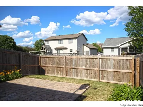 2402 Knoxville, Springfield, IL 62711 photo 32