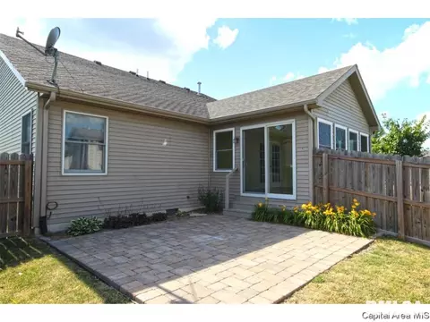 2402 Knoxville, Springfield, IL 62711 photo 35