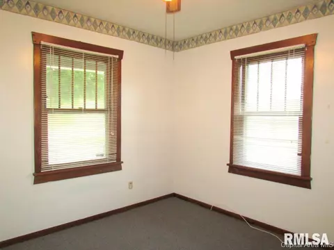 1205 S Spg, Springfield, IL 62704 photo 7