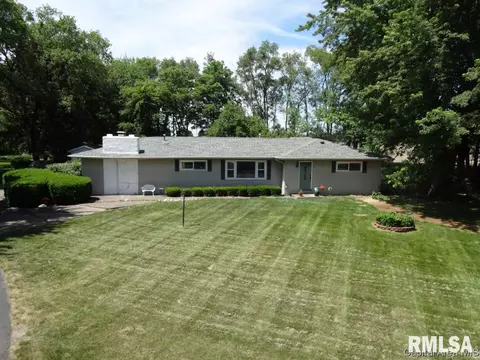 17 Horseshoe Dr, Springfield, IL 62702 photo 2