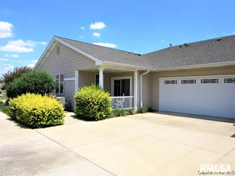 3420 E Pinyon Dr, Springfield, IL 62711 photo 1