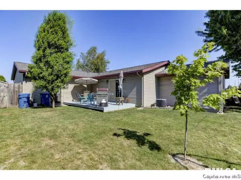 2920 Lakeshire Dr, Springfield, IL 62707 photo 23