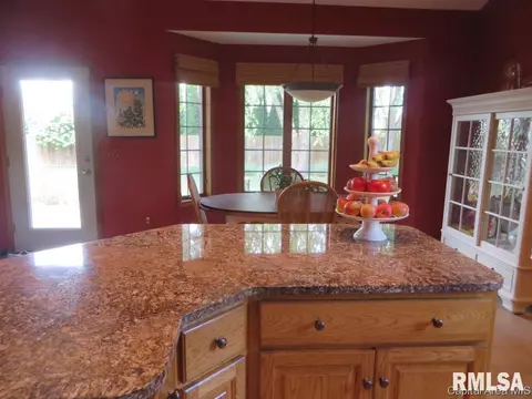 2129 Lake Crst, Springfield, IL 62712 photo 10
