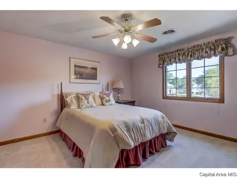 2129 Lake Crst, Springfield, IL 62712 photo 22