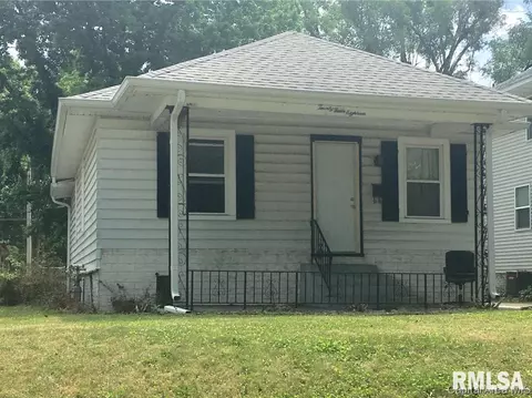 2418 S 9th St, Springfield, IL 62703 photo 1